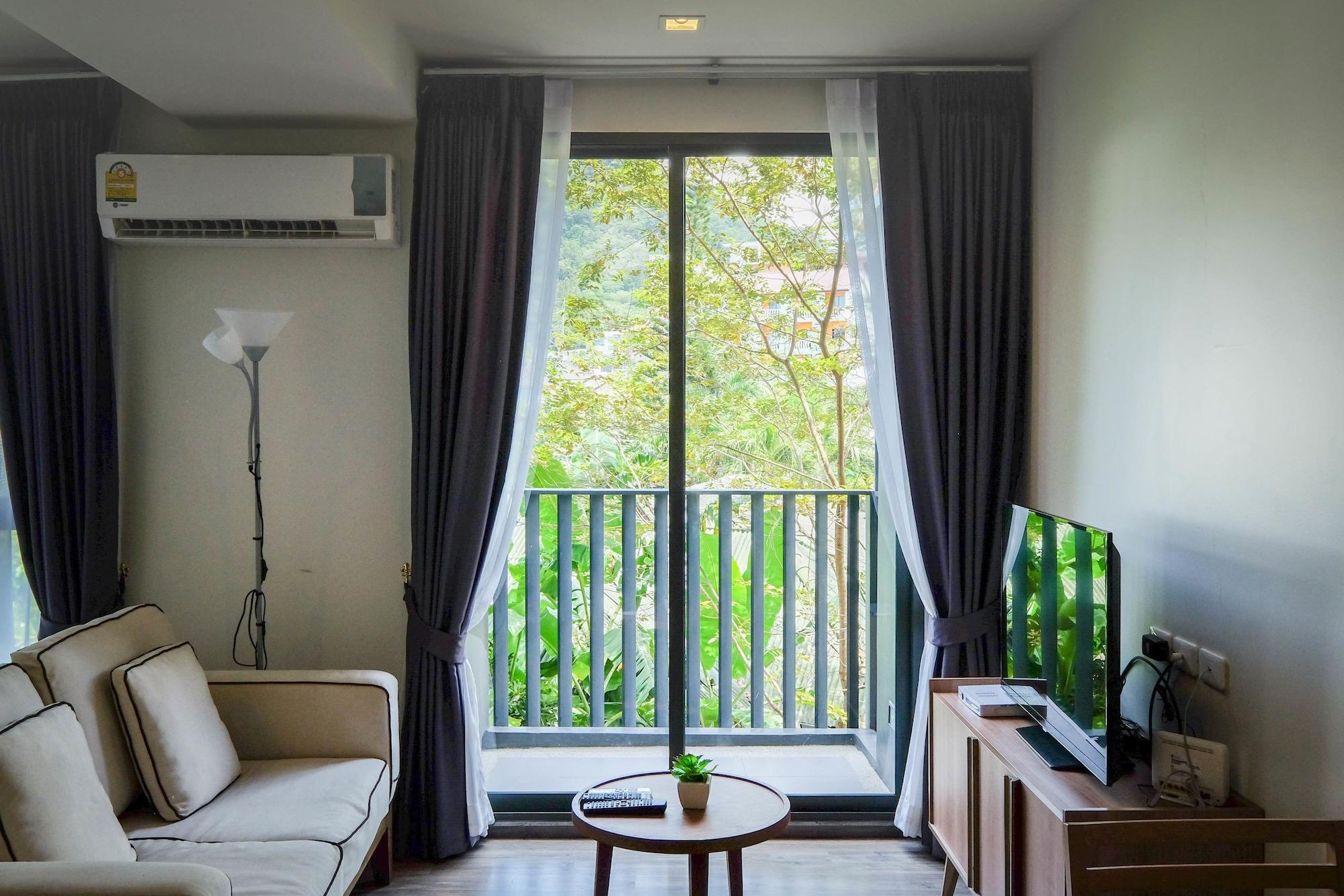 The Deck Condo Patong By Vip ภายนอก รูปภาพ