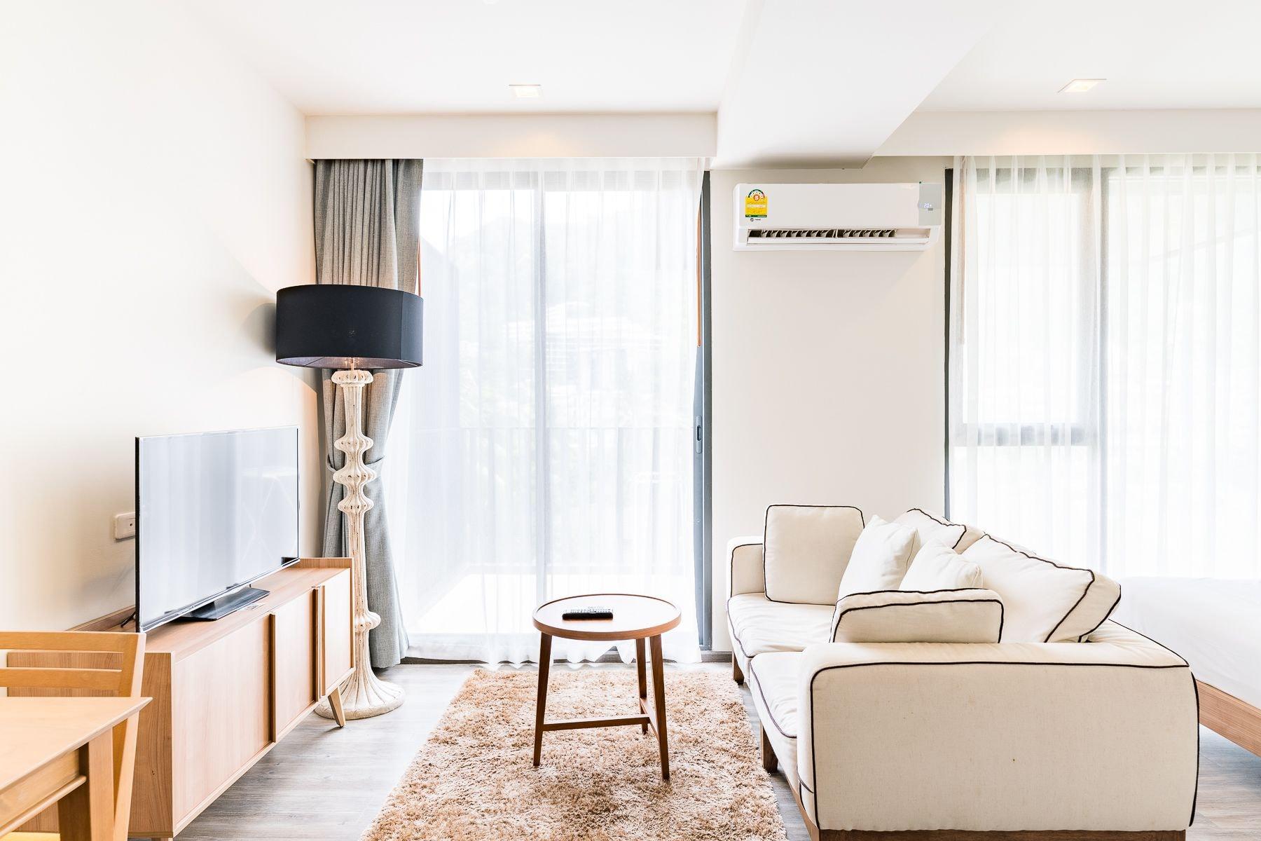The Deck Condo Patong By Vip ภายนอก รูปภาพ