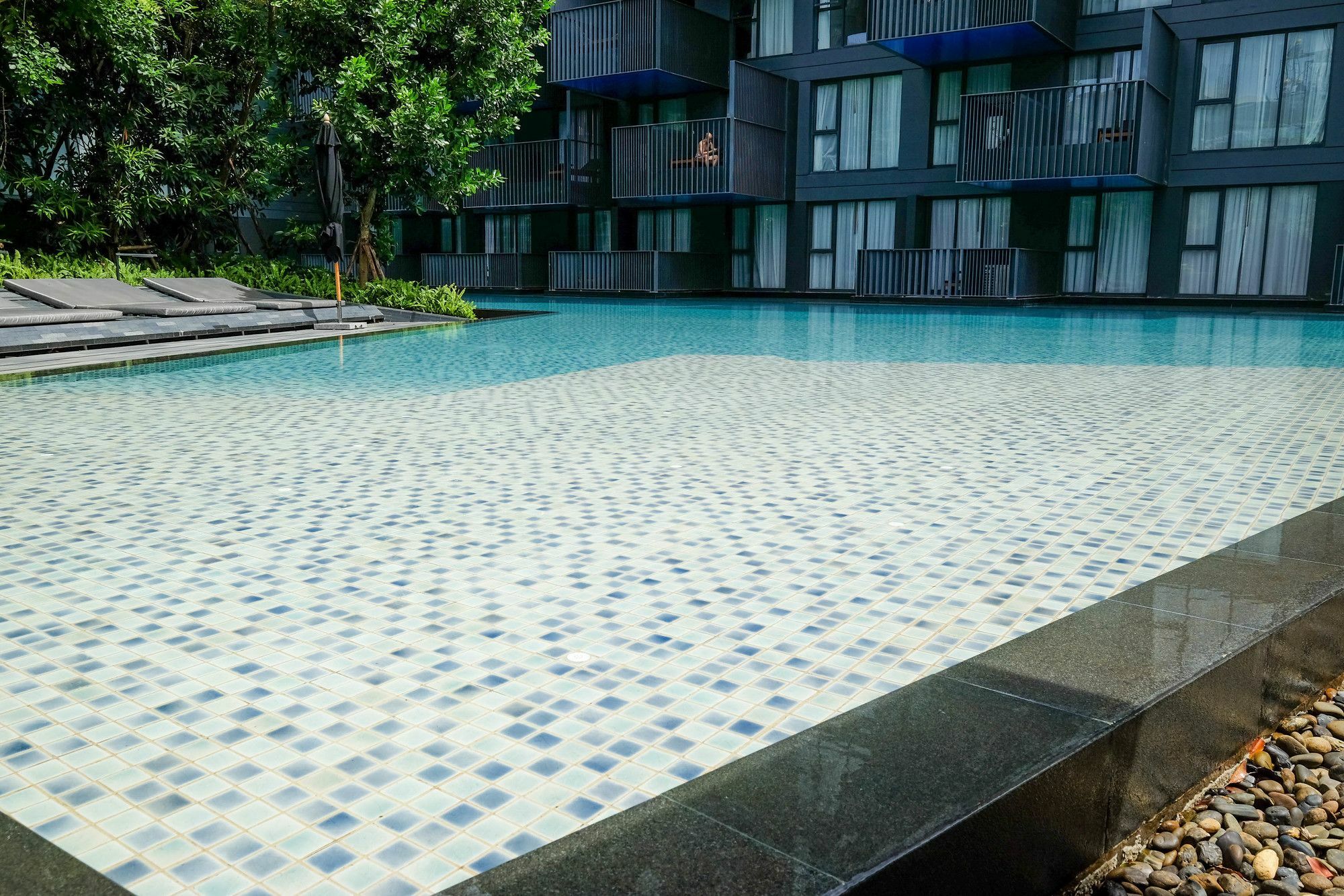 The Deck Condo Patong By Vip ภายนอก รูปภาพ